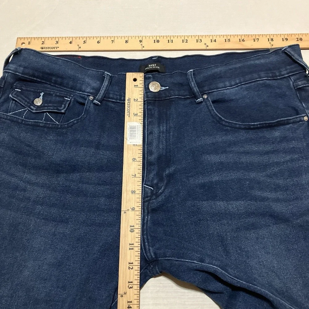 True Religion SN‎ Flap Ricky Relaxed Straight Mens Denim Shorts Size 40 X 12